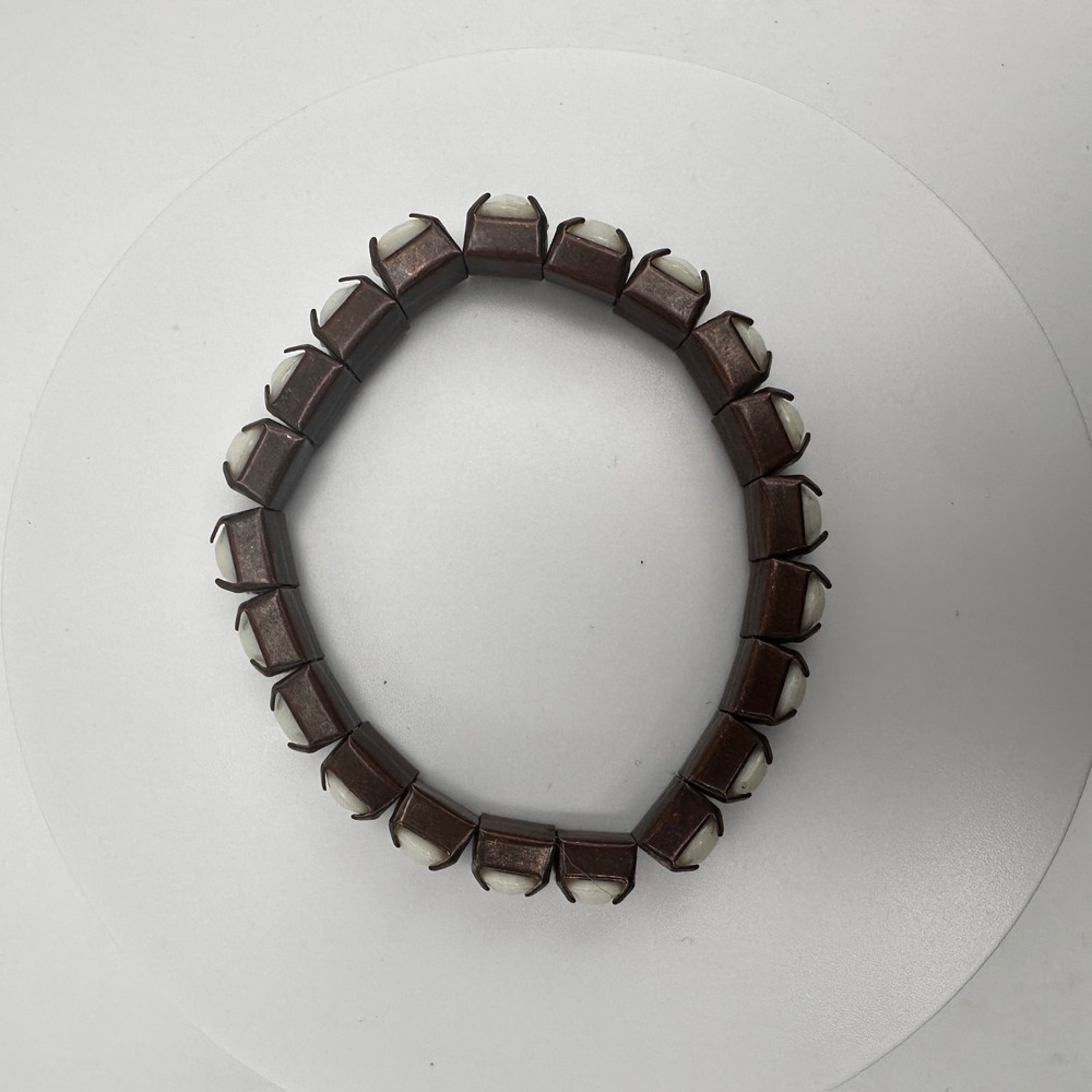 Vintage 80s White Opaque Crystal Bracelet Bronze Tone Women's Jewelry - Picture 3 of 10